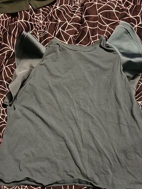 Express, Flutter Sleeve, Green Top. L, Like New